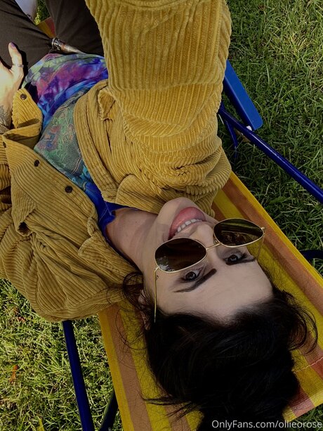 Alasti lekkinud OnlyFans-i pilt Ollieorose