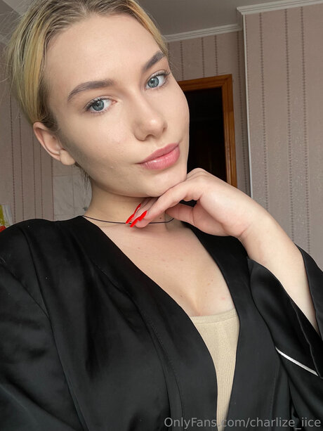Naken läckt OnlyFans-bild av Anya Ice