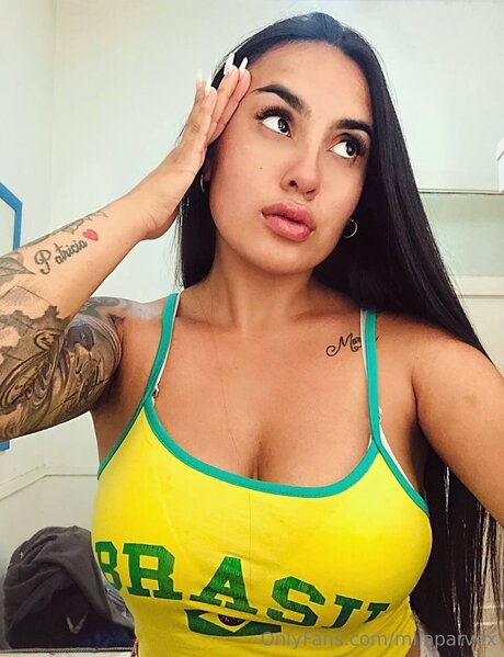 Milaparvex naked leaks OnlyFans pic