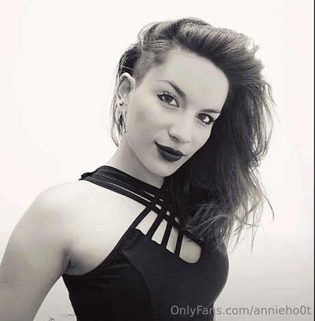 Annieho0t OnlyFans泄露裸照