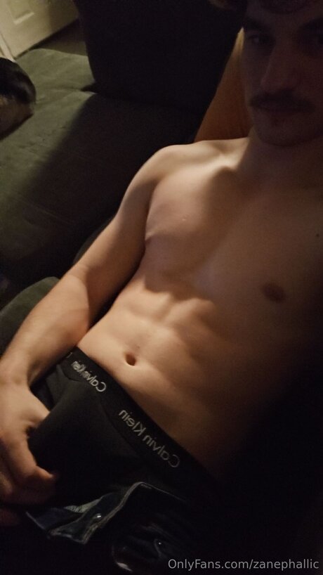 Photo nue de fuite OnlyFans de Zanephallic