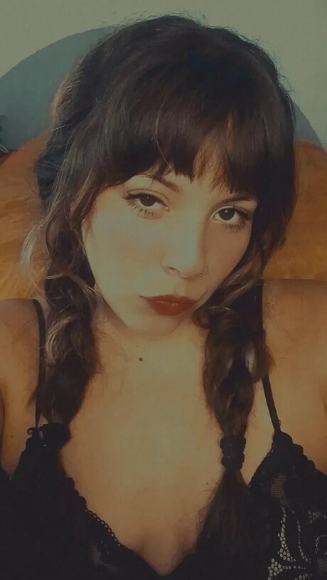 Foto di nudo di fuga di OnlyFans di Loveali