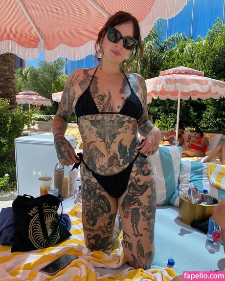 Erikapie OnlyFansリークヌード写真