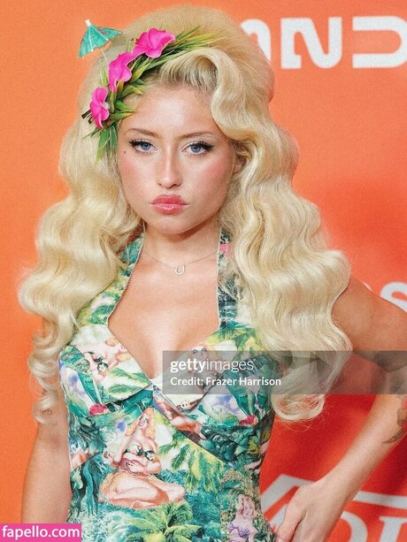 Nagie wyciekłe zdjęcie OnlyFans od Remy Bond