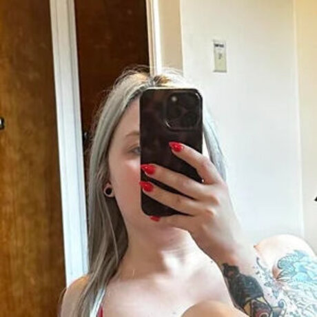 Nacktes geleaktes OnlyFans-Foto von Araya Rose