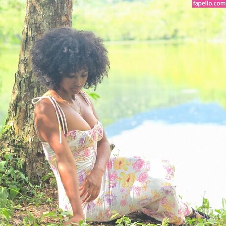 Alasti lekkinud OnlyFans-i pilt Jessica Nahomy