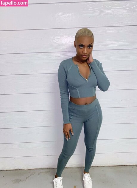 Nagie wyciekłe zdjęcie OnlyFans od Paiiigee