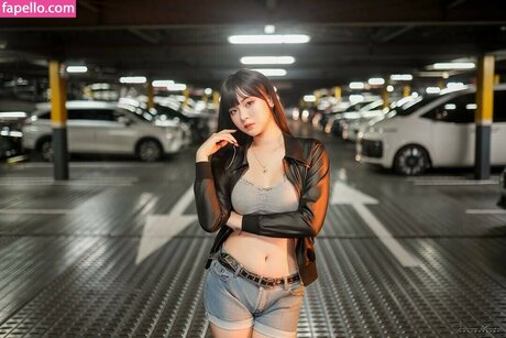 Kozume OnlyFansリークヌード写真