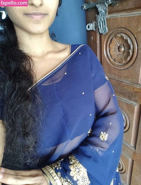 Khadija Fathima OnlyFansリークヌード写真