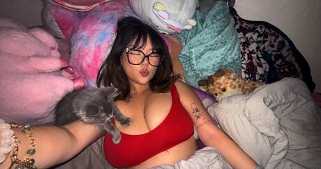 Keziahmoua OnlyFansリークヌード写真