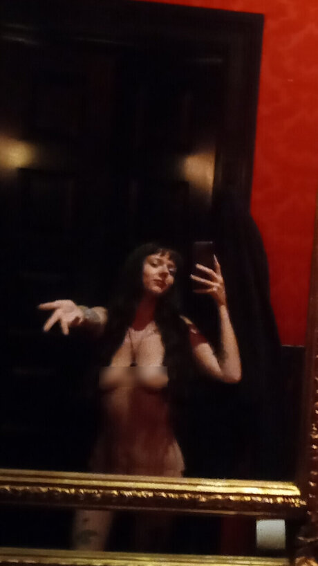 Photo nue de fuite OnlyFans de Leila Rose