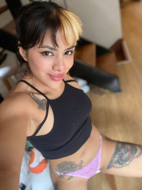 Mora  naked leaks OnlyFans pic