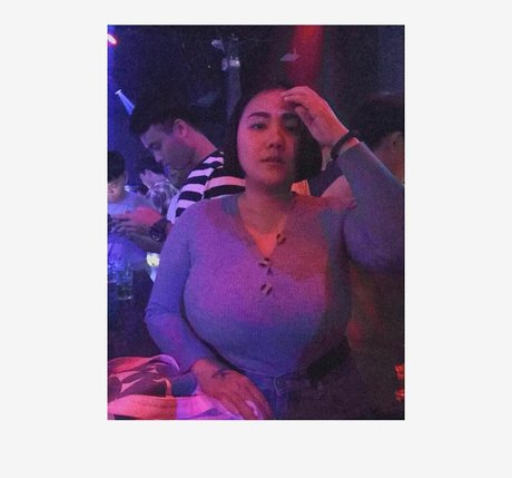 Nahá fotka uniklých OnlyFans od Phiromya Pangyouk