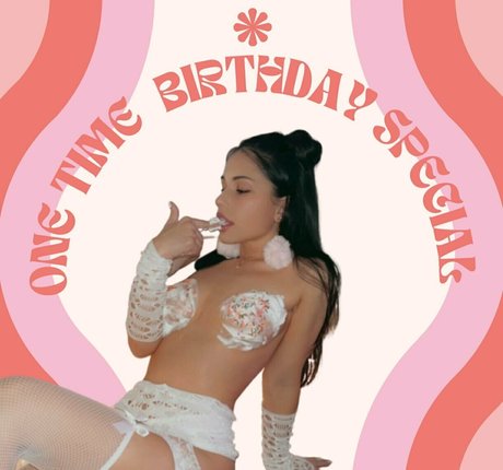 Nagie wyciekłe zdjęcie OnlyFans od Lindseygroll