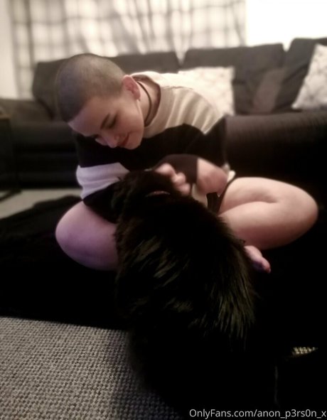 Foto di nudo di fuga di OnlyFans di Littlem0th