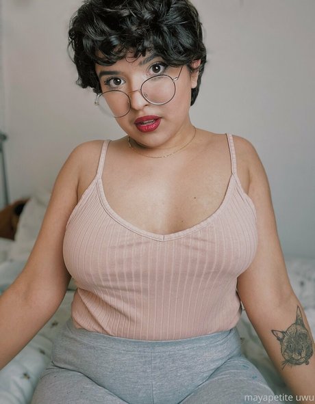 Alasti lekkinud OnlyFans-i pilt Mayapetite