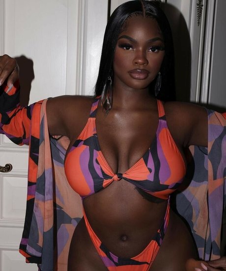 Thegirljt naked leaks OnlyFans pic