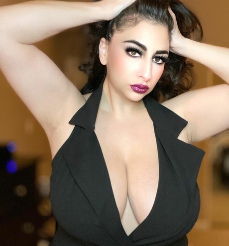 Foto desnuda filtrada de OnlyFans de Arikittee