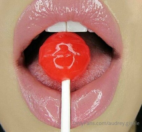 Audreygisele naked leaks OnlyFans pic