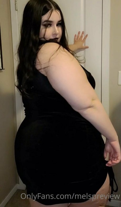 Foto di nudo di fuga di OnlyFans di Melspreview