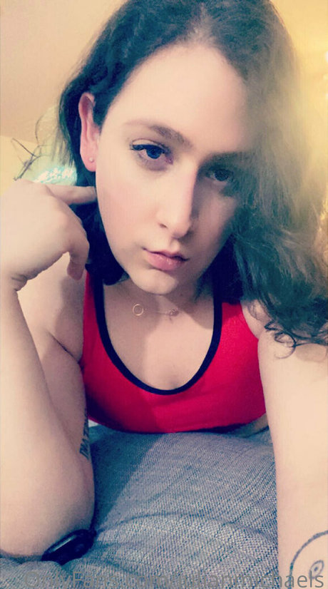 Naakte gelekte OnlyFans-foto van Julianmichaels