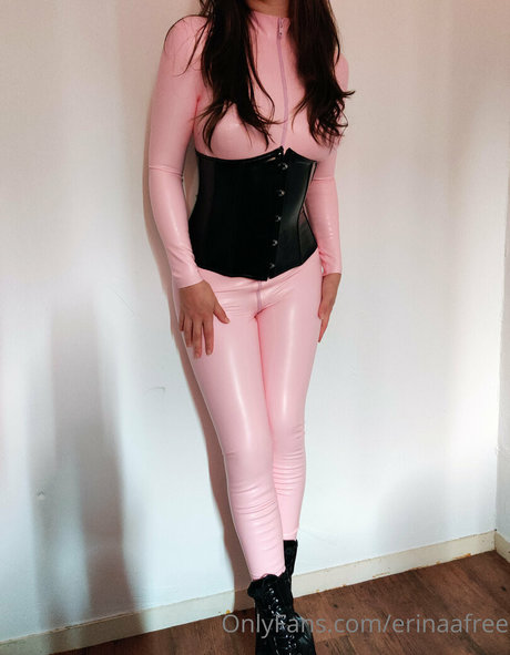 Foto nua vazada do OnlyFans de Erinaafree