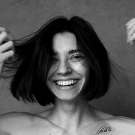 Alasti lekkinud OnlyFans-i pilt Irina Lozovaya