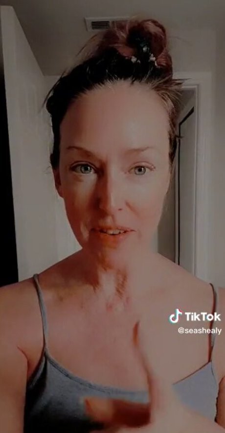 Nacktes geleaktes OnlyFans-Foto von Lovelylife