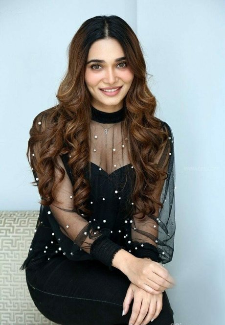 Foto desnuda filtrada de OnlyFans de Jenifer Emmanuel