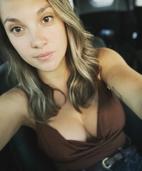 Nagie wyciekłe zdjęcie OnlyFans od Sortasweetwin