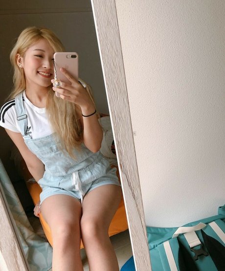 Yoonhyoonaikuros OnlyFans泄露裸照