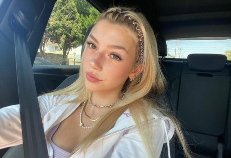 Foto desnuda filtrada de OnlyFans de Sissy Sheridan