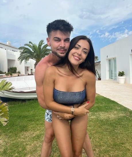 Foto di nudo di fuga di OnlyFans di Rosario Matew