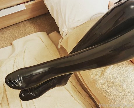 Alasti lekkinud OnlyFans-i pilt Shannonhuxley