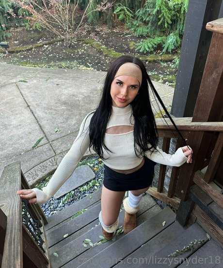 Alasti lekkinud OnlyFans-i pilt Lizzysnyder18