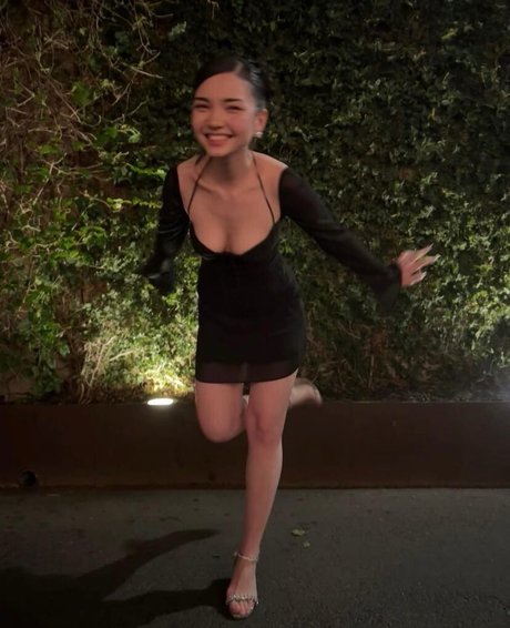 Aya Shalkar OnlyFansリークヌード写真