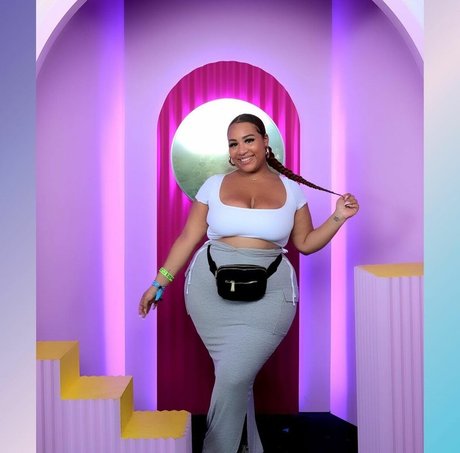 Kathrynn Marie OnlyFans 유출 누드 사진