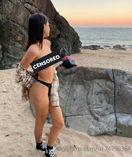 Shaniasand OnlyFansリークヌード写真