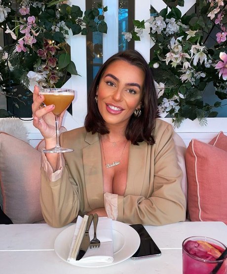 Nacktes geleaktes OnlyFans-Foto von Danielle Tilly Wright