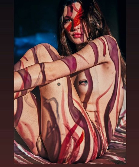 Naakte gelekte OnlyFans-foto van Mermaidhimeprincess