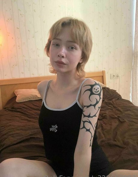 Tinytyan naked leaks OnlyFans pic