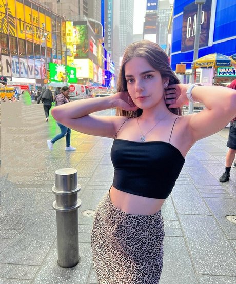 Banana Vintage Asmr OnlyFans泄露裸照