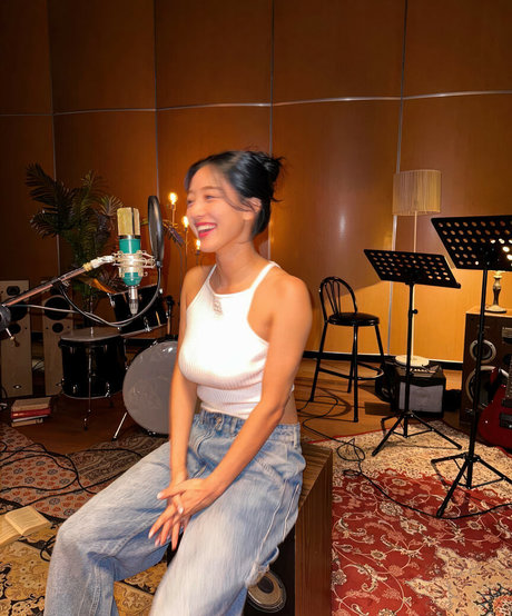 Jihyo OnlyFansリークヌード写真