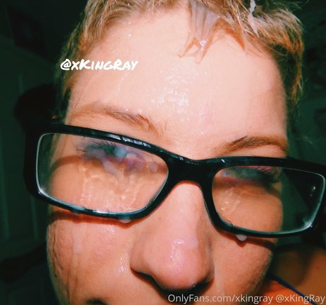 Alasti lekkinud OnlyFans-i pilt Xkingray