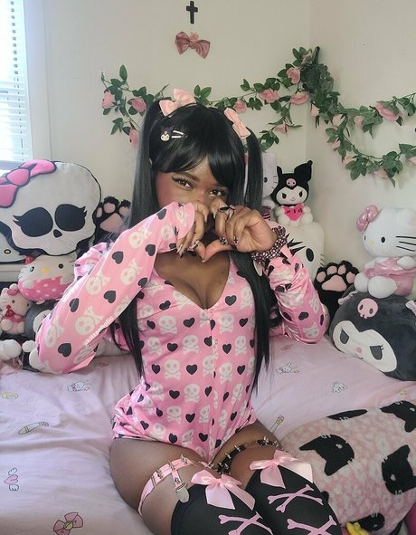 Lilrawrs naked leaks OnlyFans pic