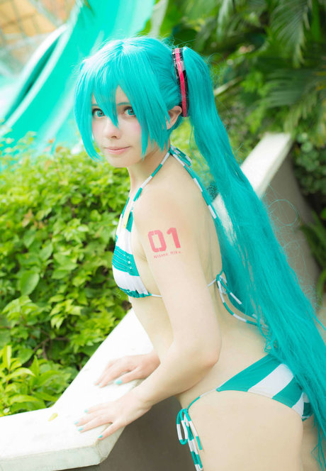 Saya Scarlet OnlyFansリークヌード写真