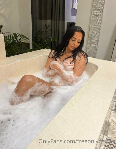 Freeonlychxrlie OnlyFansリークヌード写真