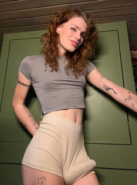 Nagie wyciekłe zdjęcie OnlyFans od Estreetcar