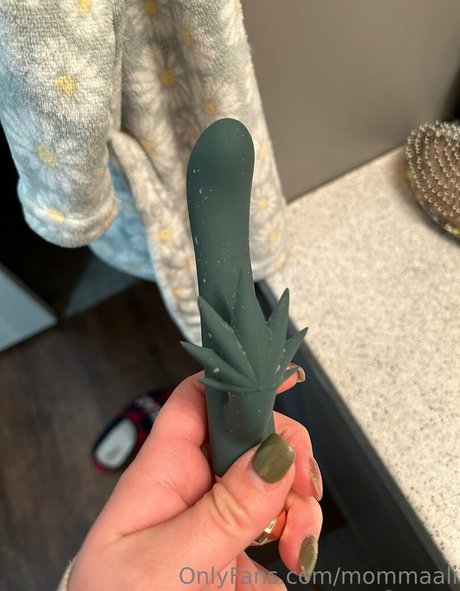 Foto desnuda filtrada de OnlyFans de Mommaali