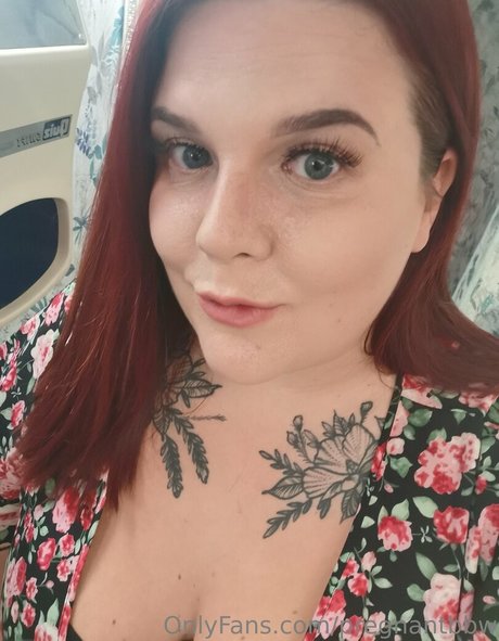 Naken läckt OnlyFans-bild av Expandingbbw